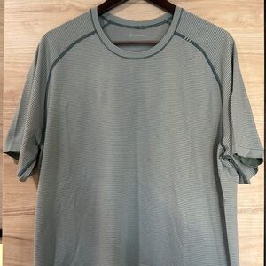 Lululemon workout shirt XXL